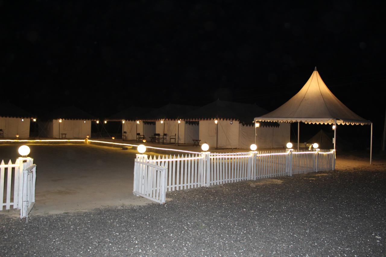 Hotel Nova Patgar Tents Bhuj Exteriér fotografie