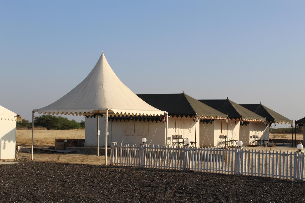 Hotel Nova Patgar Tents Bhuj Exteriér fotografie